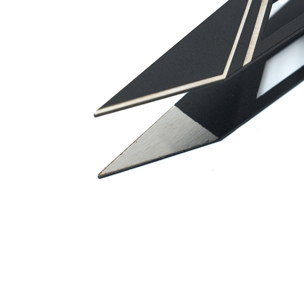 KNIFES Cyber